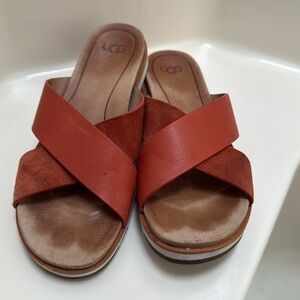 UGG Rust Sandals Minimalist Design size 8.5